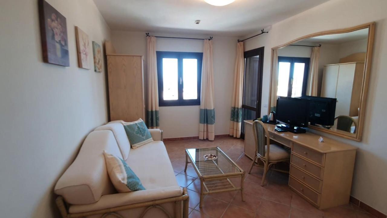 Hotel Mon Repos Baja Sardinia Exterior foto